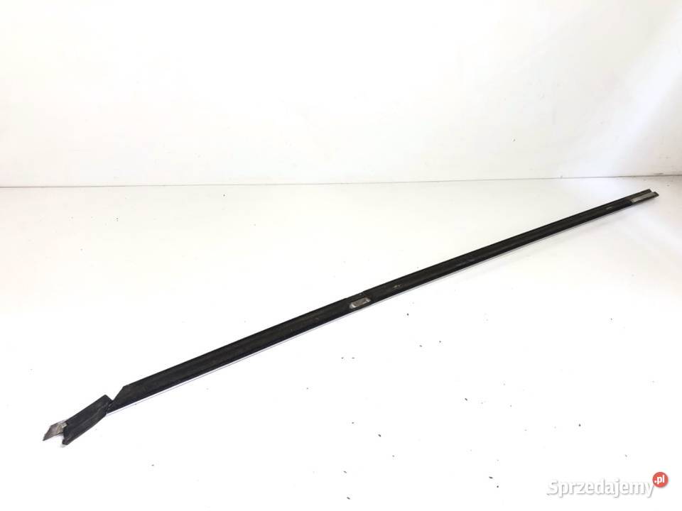 LISTWA ZGARNIAJĄCA TYŁ PRAWY BMW F01 osobowe podkarpackie sprzedam