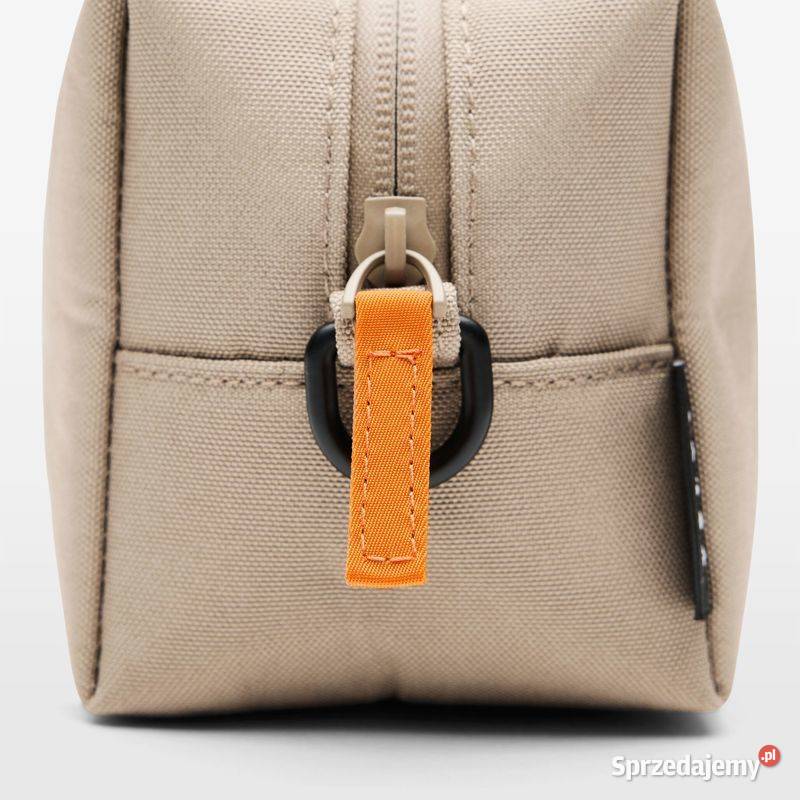 VOLVO kosmetyczka wodoodporna bezowa oryginalna Bielany Wrocławskie