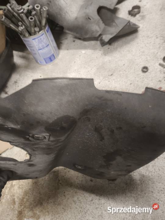 Piaggio Xevo Xevo dolna osłona podwozia