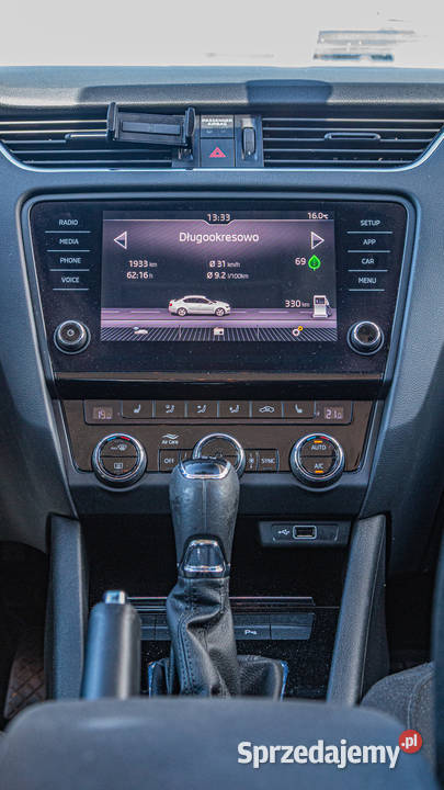 Skoda Octavia 15 TSI automat na prywatne raty Warszawa