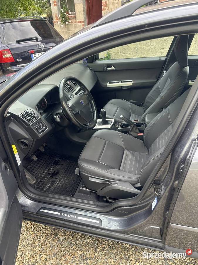 Volvo V50 I Volvo V50 20D Nowe Hamulce rozrząd Rok produkcji 2004 Strzyżów sprzedam