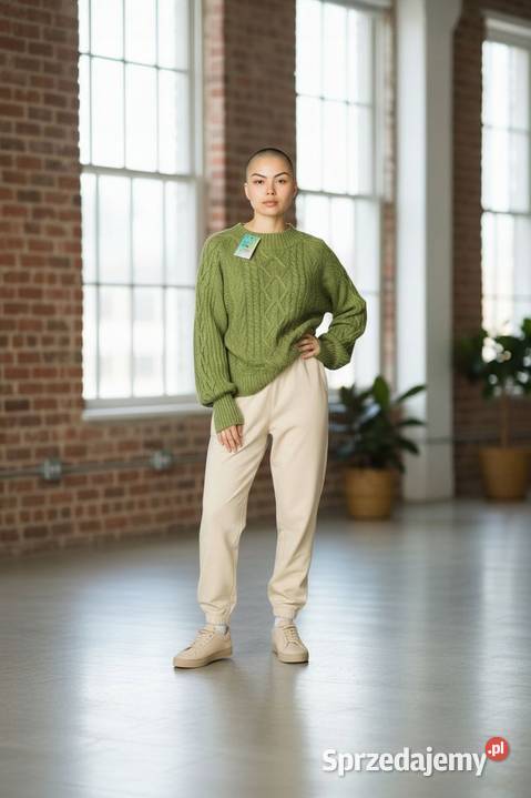 Sweter damski gruby warkoczowy zielony oversize