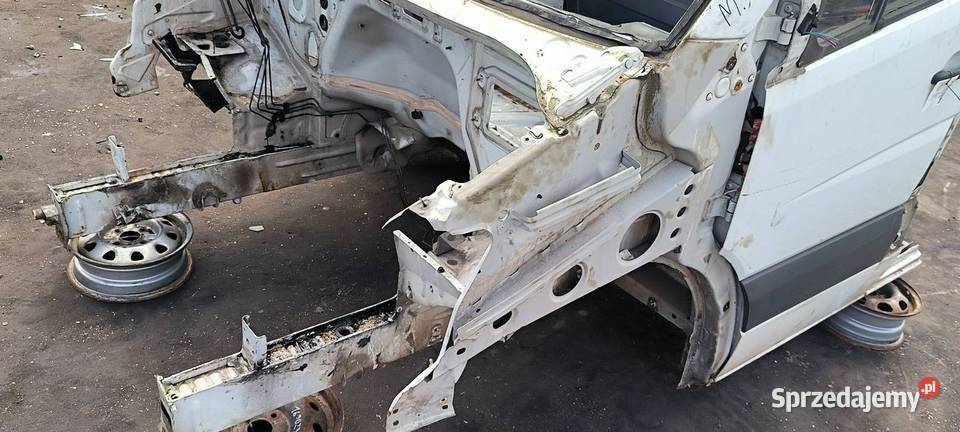 ĆWIARTKA LEWA PRZÓD MERCEDES SPRINTER 313 osobowe kujawsko-pomorskie Lipno