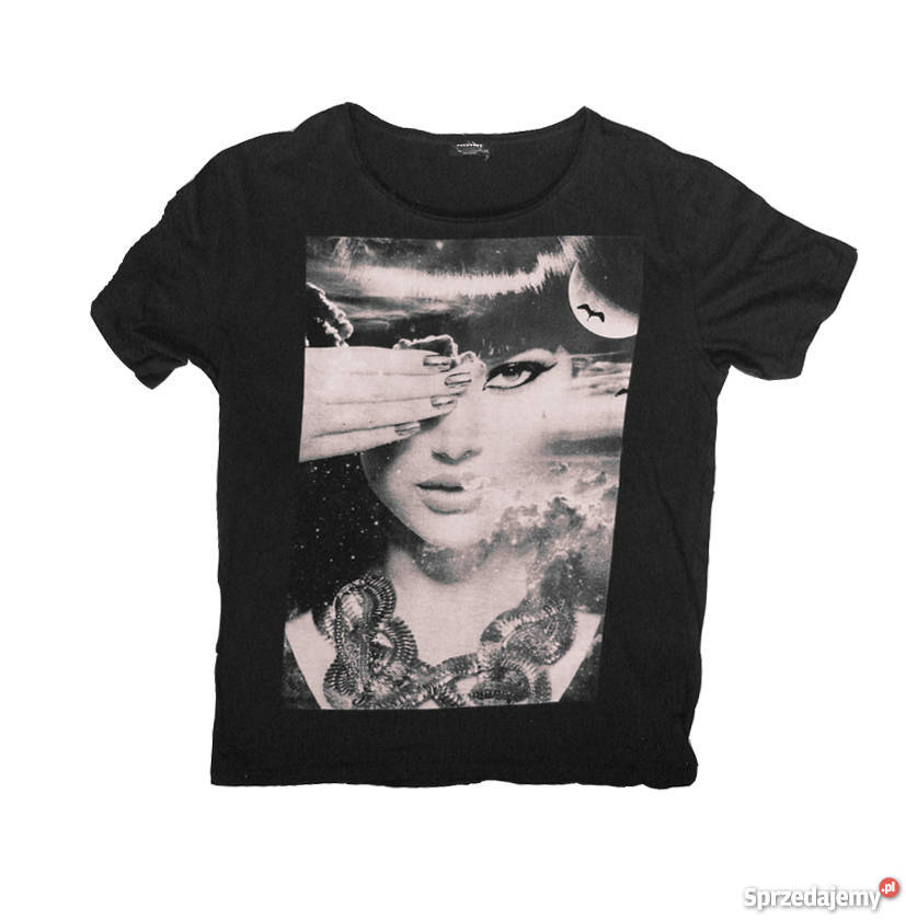 Czarna koszulka z nadrukiem rozmiar Mtshirt Rozmiar 38(M)
