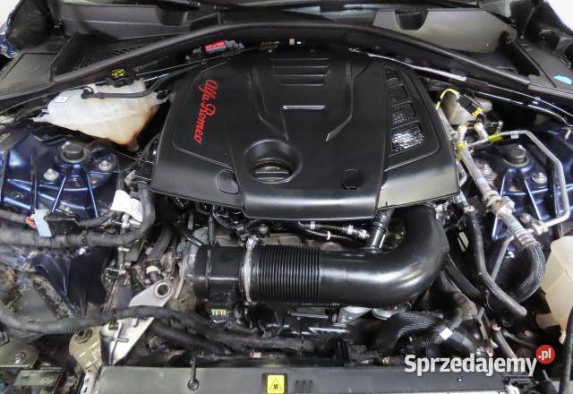 ALFA ROMEO GIULIA SPORT produkcji 2021 z USA 280KM Warszawa