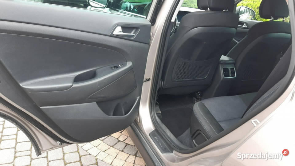 Hyundai Tucson Hyundai Tucson 17 CRDi Xpossible światła LED małopolskie Bachowice sprzedam