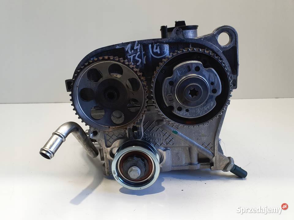 VW Golf VII 14 TSI GŁOWICA CYLINDRÓW 04E103404M osobowe Chełm