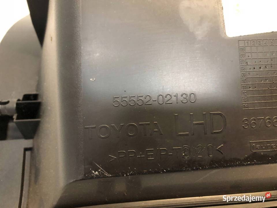 Toyota Auris I E15 Lift 12r Schowek pasażera świętokrzyskie Skarżysko-Kamienna