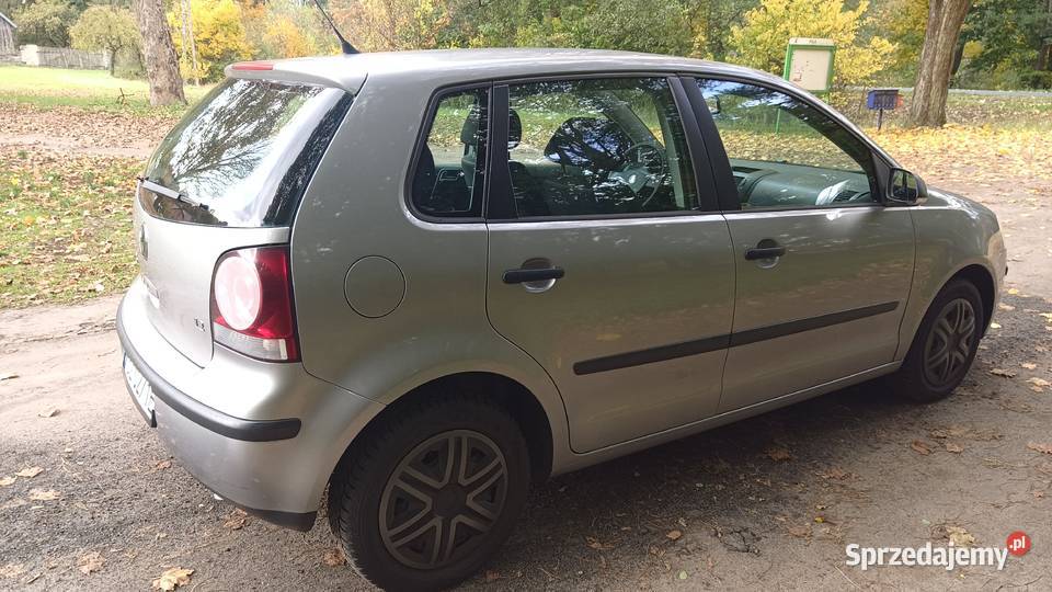 Volkswagen polo 5 drzwi zarej ubezp niski 136 Wronki