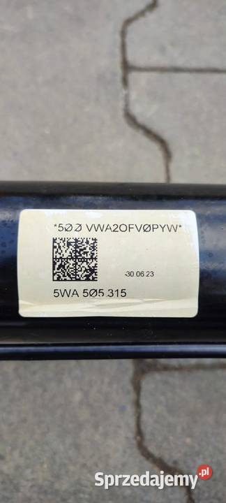 CUPRA FORMENTOR BELKA ZAWIESZENIE TYŁ KOŁYSKA