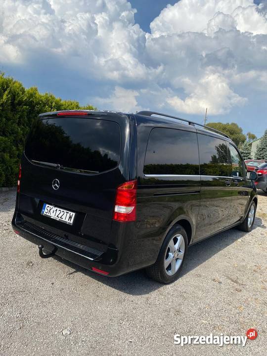 Transfery lotniskowe przewóz osób transport osób Katowice