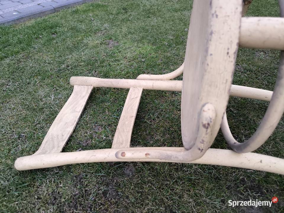Krzesło starej produkcji zachowane w oryginale Radomsko