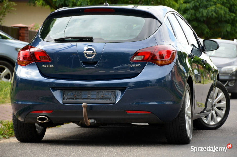 Opel Astra Zarejestrowana 14T 140 Sport Serwis