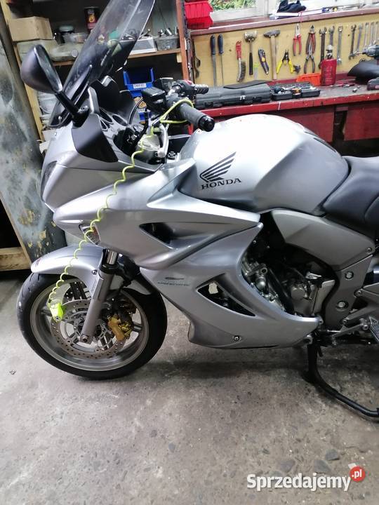Owiewki boczne oryginalne CBF 1000 silverline Rudzica