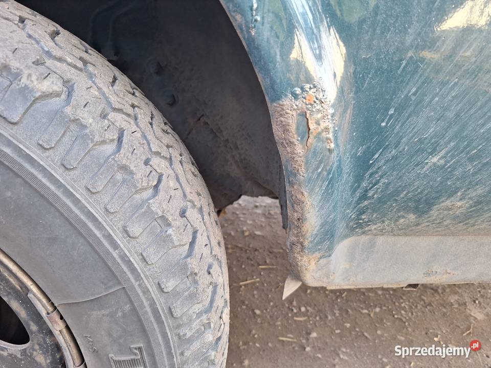 Łada niva 4x4 17 lpg 2009 Toruń