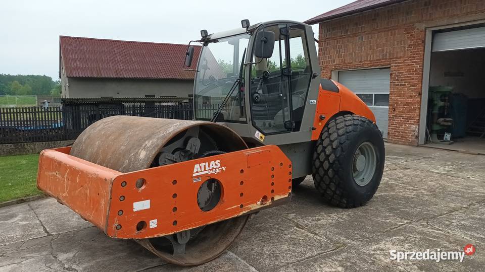 Walec do robót ziemnych Atlas AW 1110