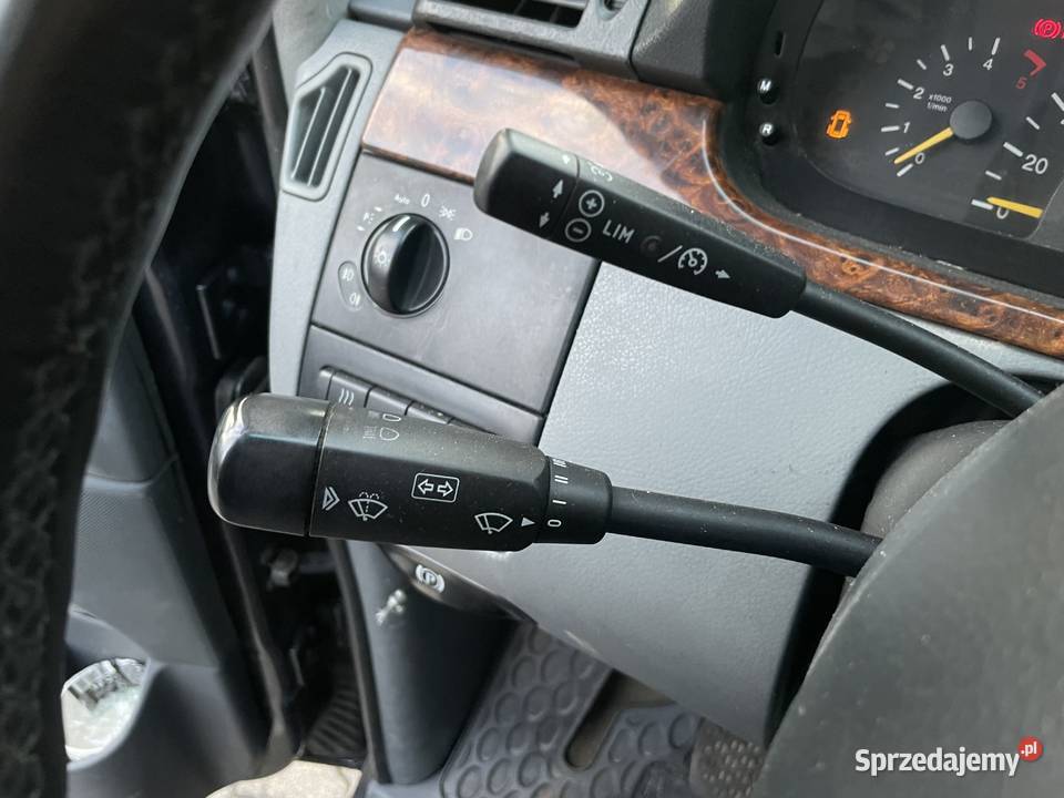 Mercedes Benz Viano w639 150 2005 Ambiente 6 nieuszkodzony Brzeg