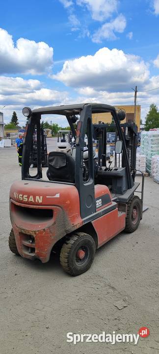 Wózek widłowy Nissan FD02A20Q diesel Gorzów Wielkopolski sprzedam