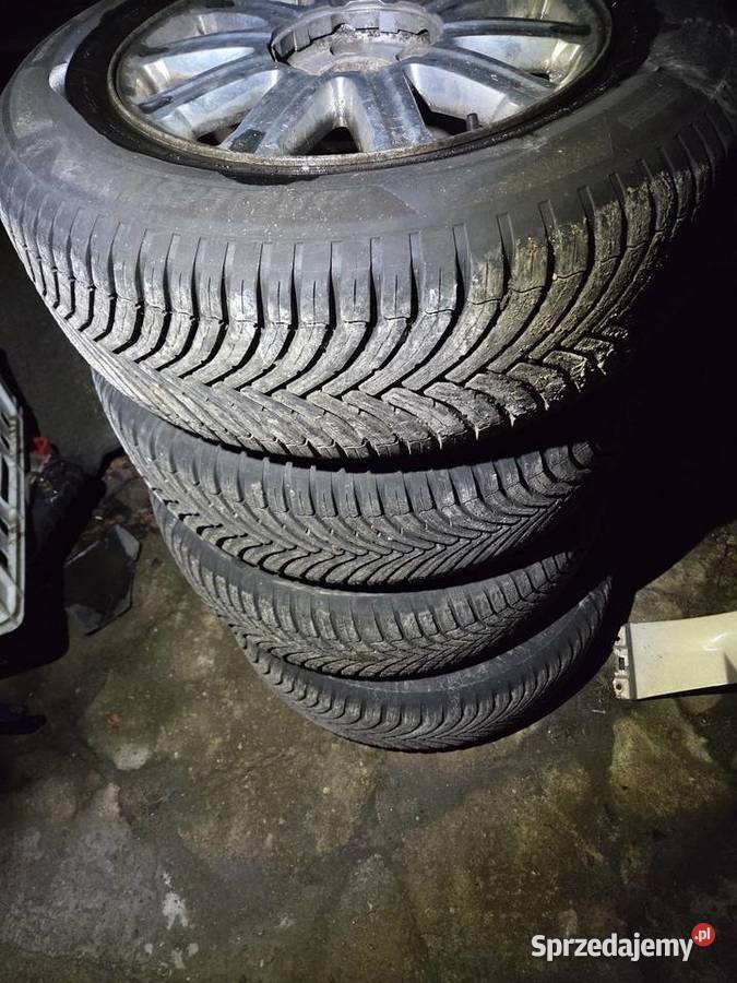 FELGI 17 Z OPONAMI CHRYSLER TOWN Kawnice