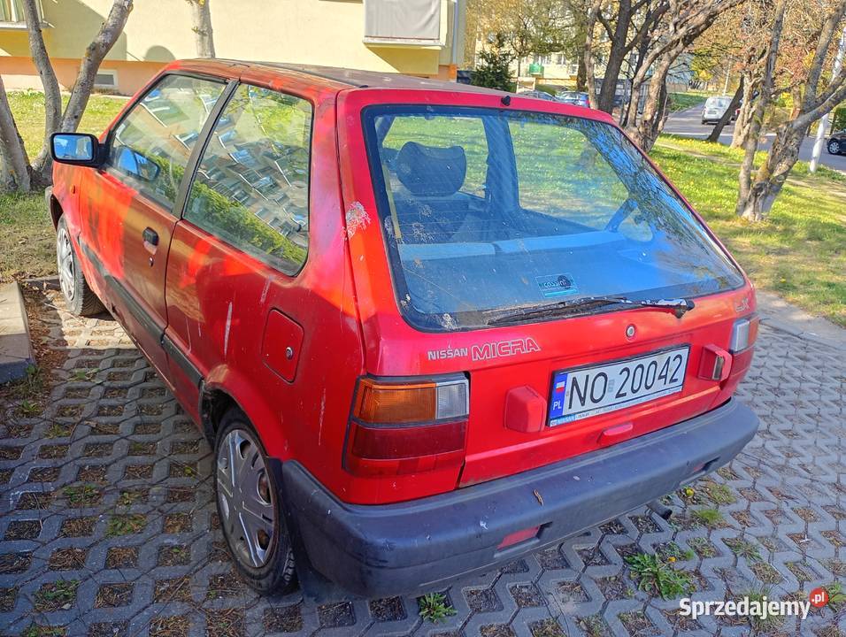 Nissan Micra nieuszkodzony