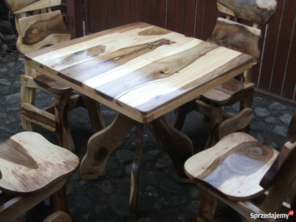 Meble ogrodowe z orzecha włoskiego Ogród