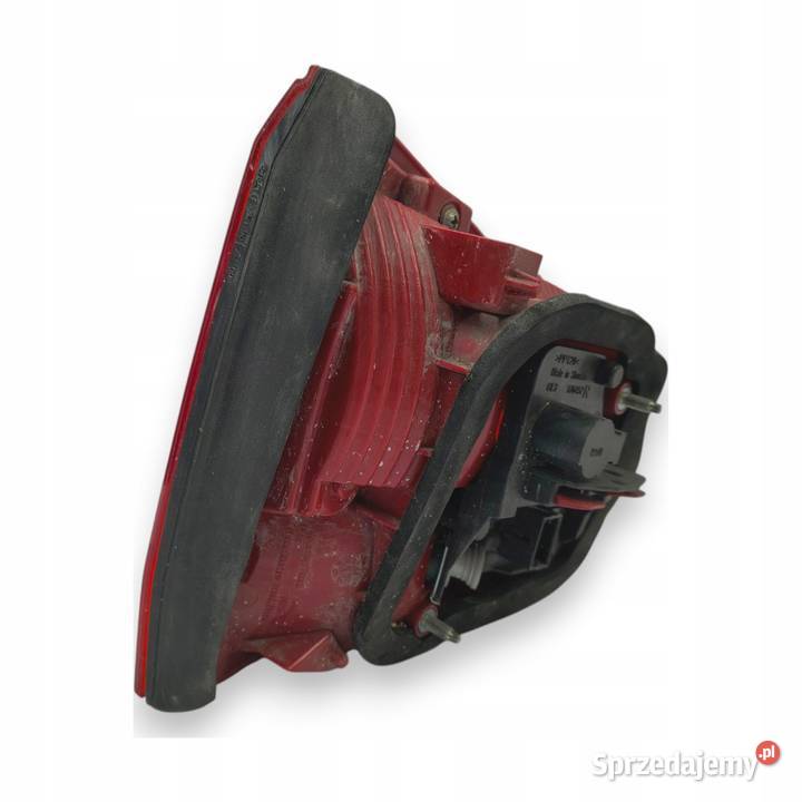 LAMPA PRAWA Volkswagen Touran I 1T3 LIFT tylnia