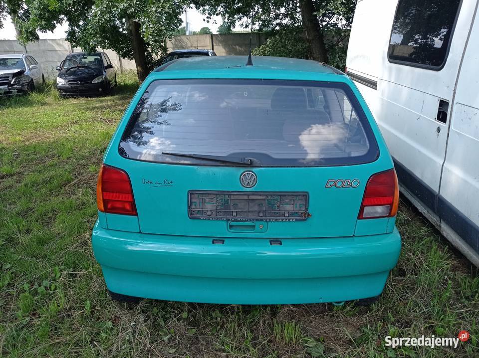 Volkswagen Polo 14 44 kW 1995 r dawca części Szklarka Myślniewska