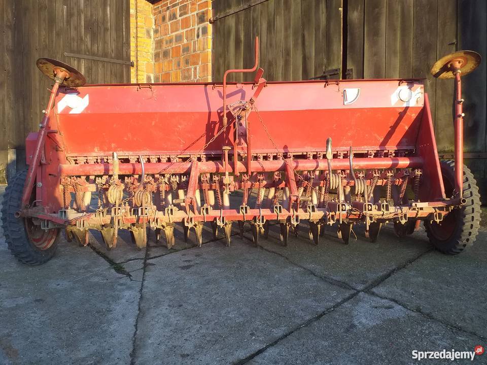 Siewnik zbożowy Agromet Kraj kutno unia