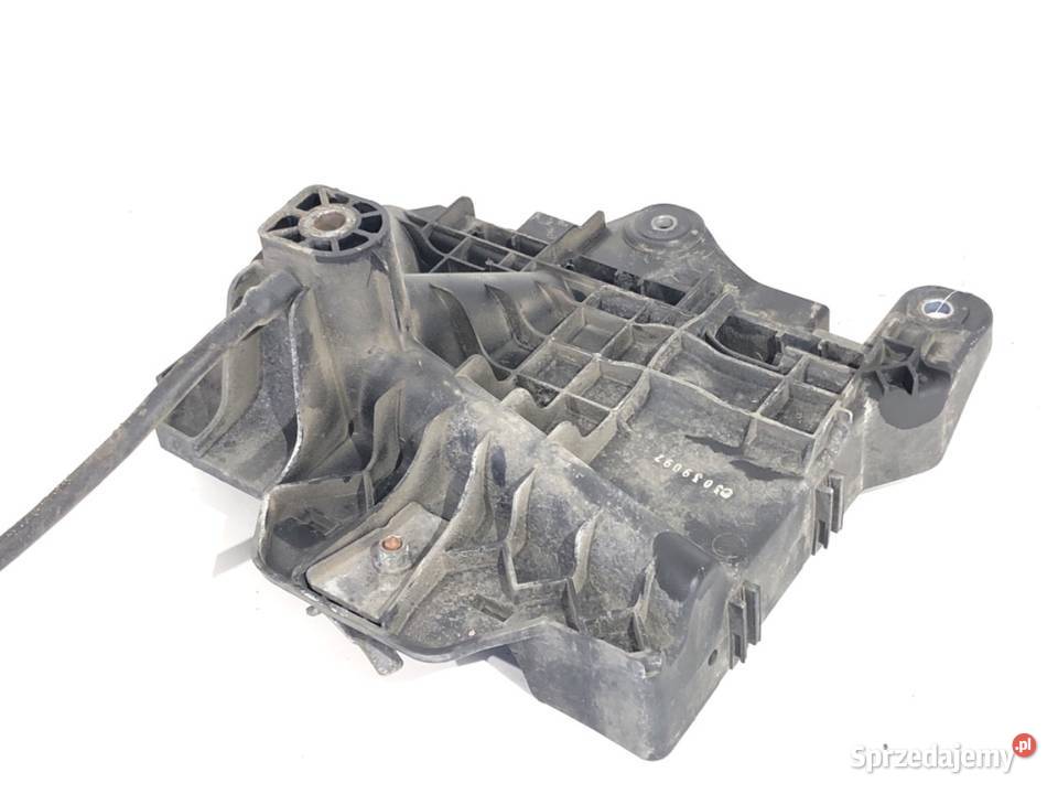 PODSTAWA AKUMULATORA SKODA RAPID 6R0915331 12