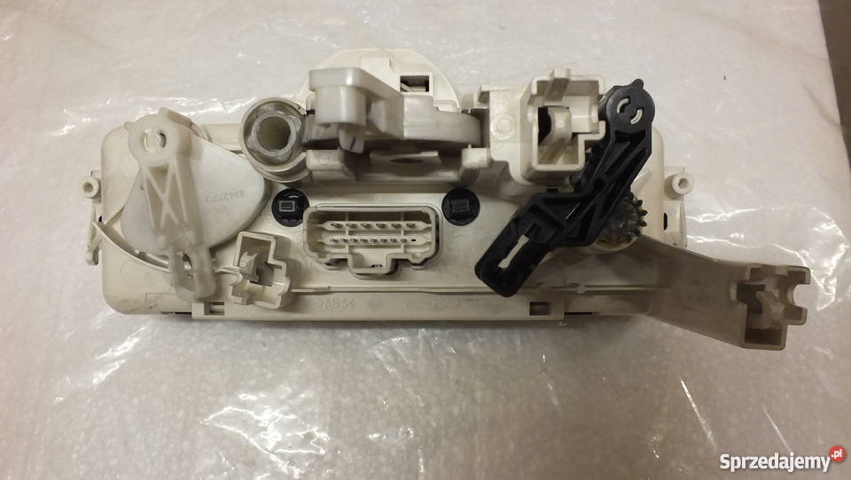 Panel sterowania nawiewem Ogrzewanie, wentylacja i klimatyzacja Maruszyna