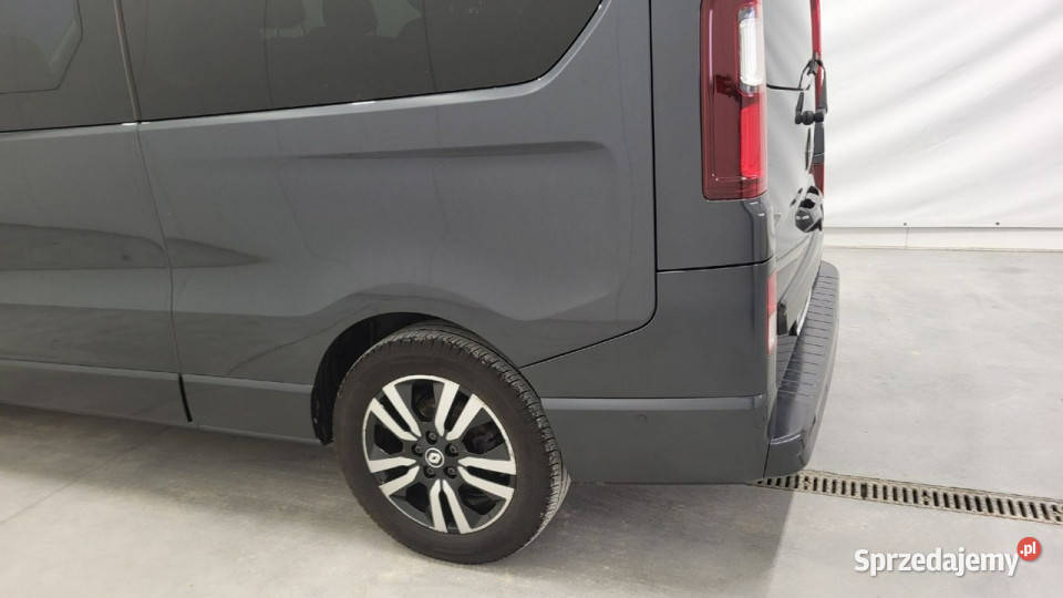 Renault Trafic Grand SpaceClass 20 dCi III 2014 immobilizer Grójec