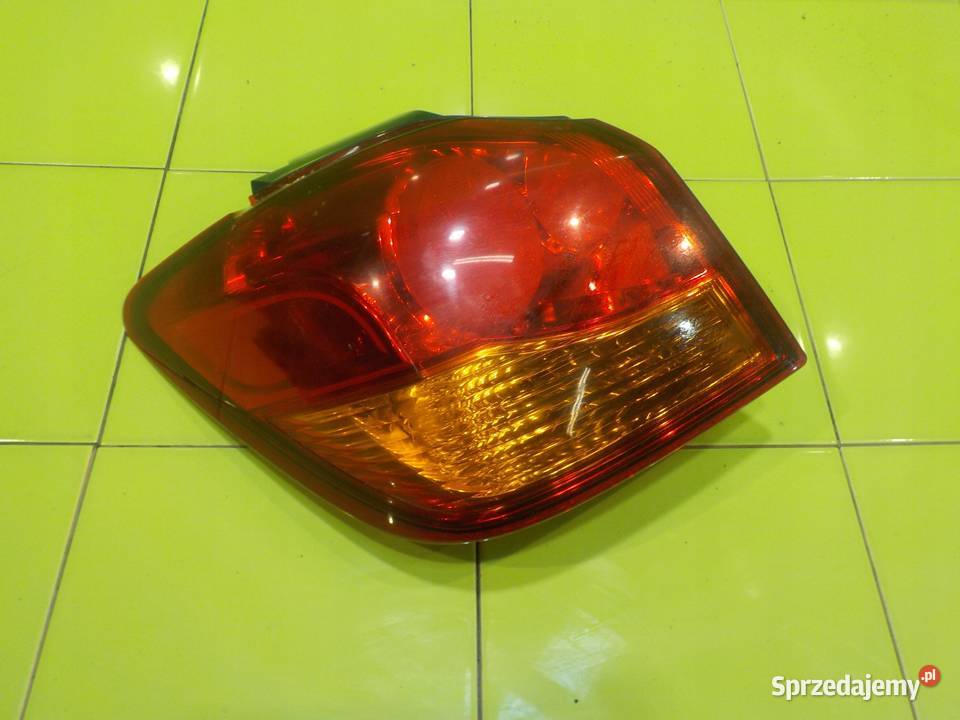 MITSUBISHI ASX I 18 B 10r 5D lampa lewa tyl sprzedam