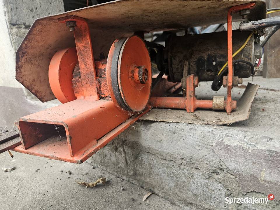 Kosa boczna do Rzepaku Elektryczna 12V Matrot Do kombajnów Turów