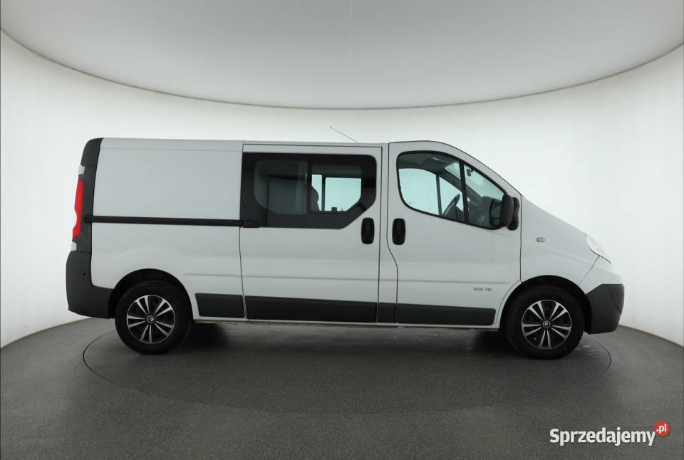 Renault Trafic 20 dCi nieuszkodzony Piaseczno
