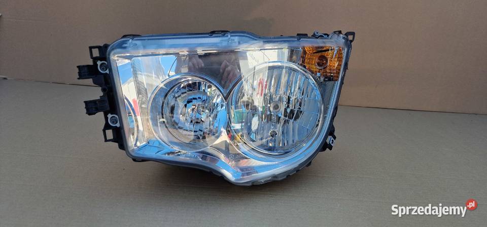 MERCEDES ANTOS AROCS REFLEKTOR LAMPA LEWA Motoryzacja