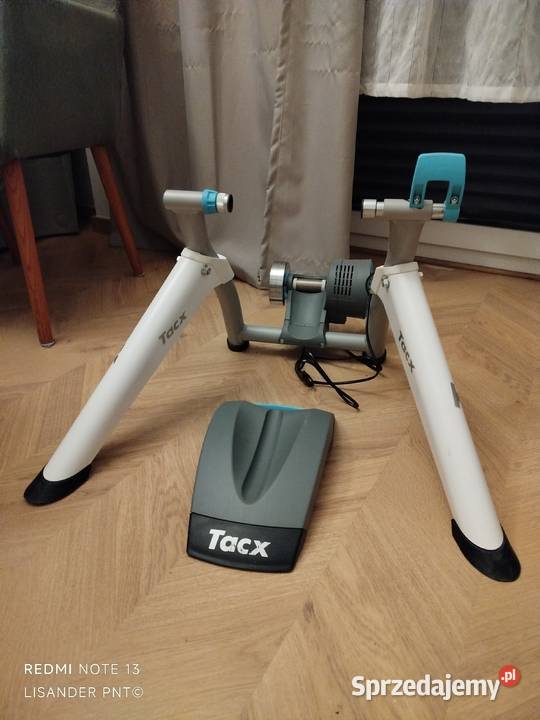 Tacx Flow Smart Trenażer Zwift Bluetooth ANC Warszawa