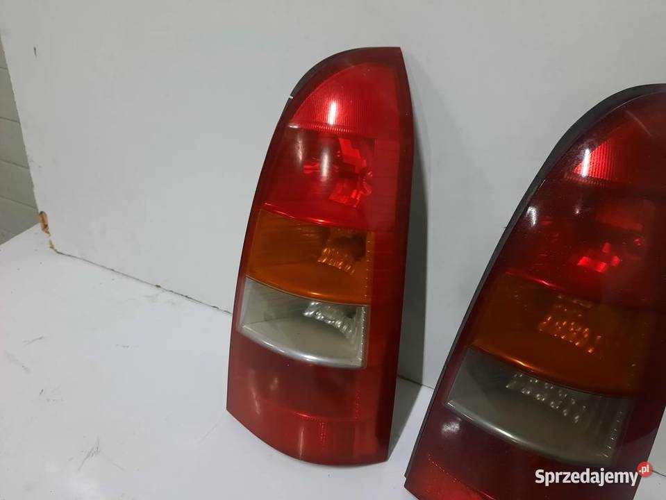 313G OPEL ASTRA 2 II G KOMBI LAMPA PRAWA TYLNA Włoszczowa sprzedam