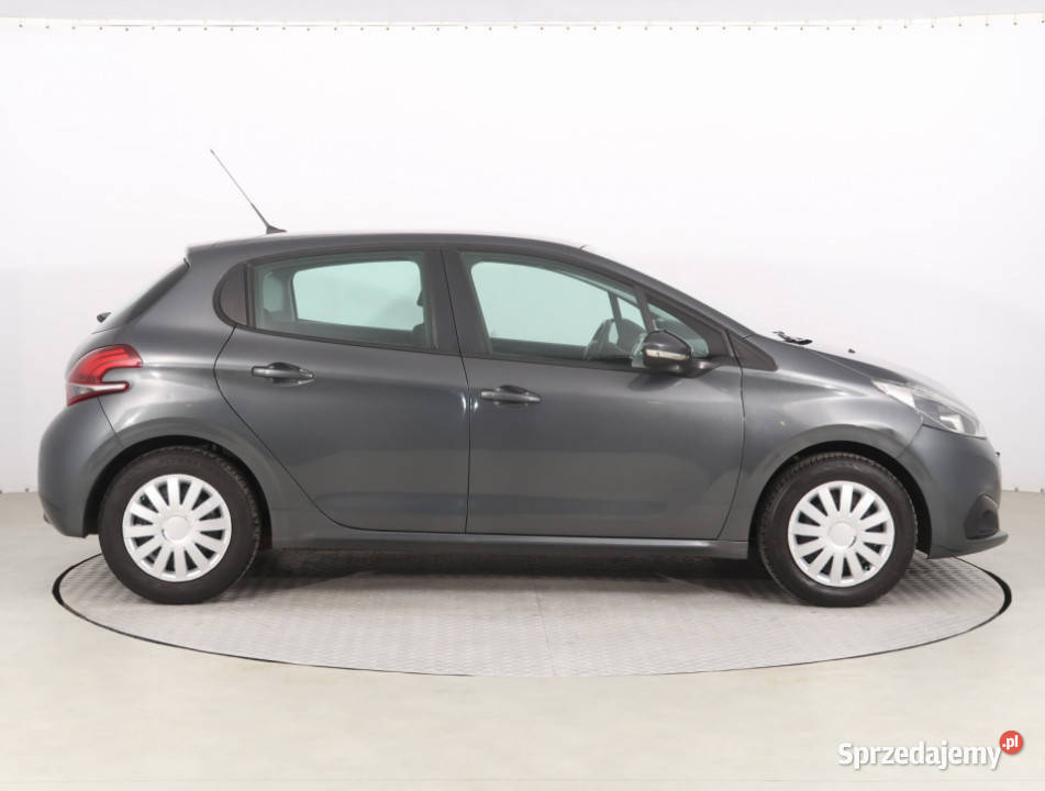 Peugeot 208 12 PureTech elektryczne szyby Piaseczno sprzedam