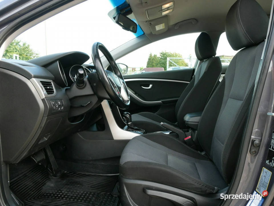 Hyundai i30 16 CRDI 110 E6 Kombi Comfort Automat 1582cm3 śląskie