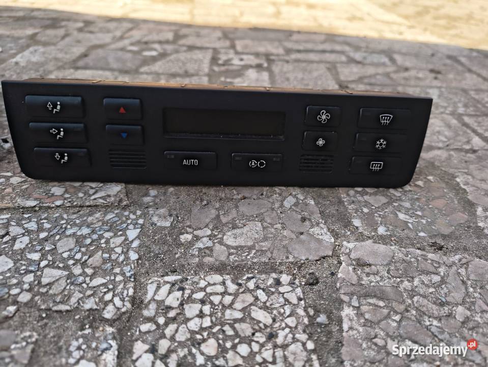 Panel nawiewu climatronic BMW E46 4126707 Kratki nawiewu śląskie Praszczyki