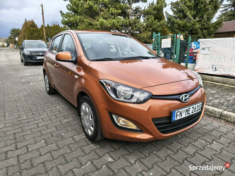 Hyundai i20 Podgrzewane fotele Klimatyzacja komputer pokładowy i20