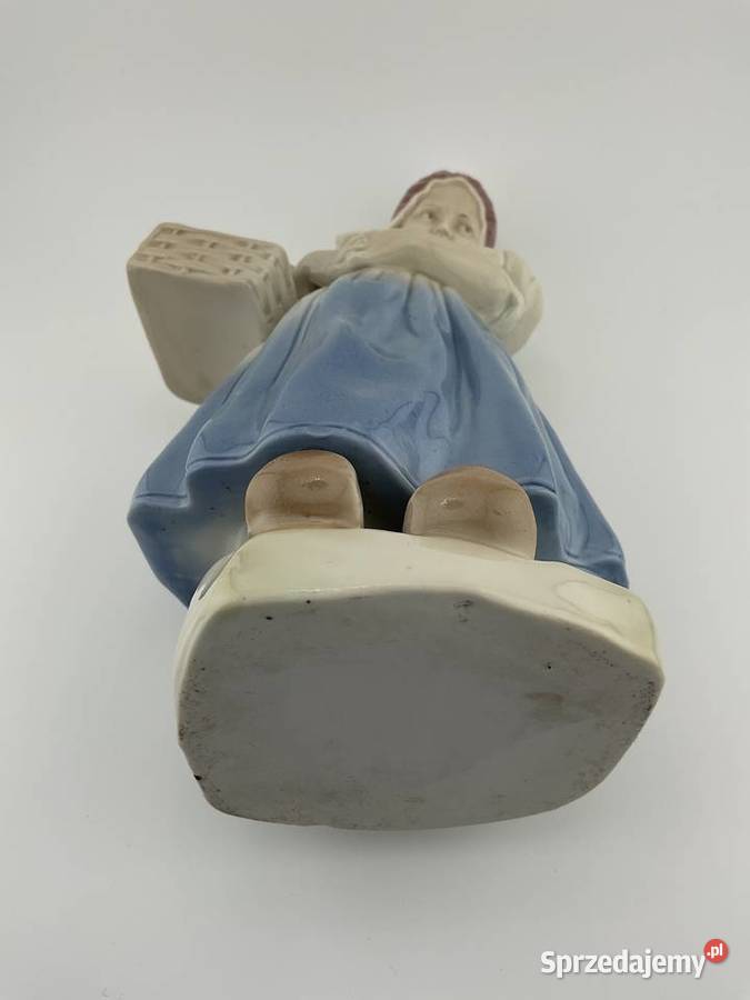 Antyczna Porcelanowa Figurka Dziewczynka z
