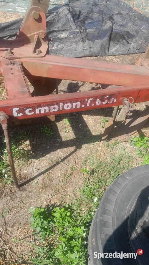 Pług 3 skibowy obrotowy nieuszkodzony Tomaszów Lubelski