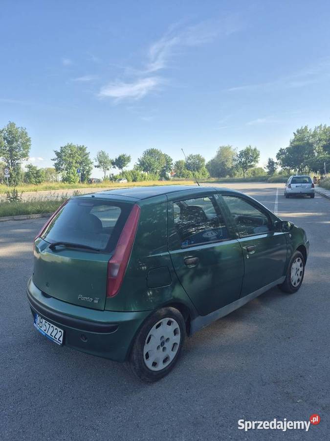 Fiat Punto 12 60 Do lasu na ryby na dojazdy do Punto opolskie