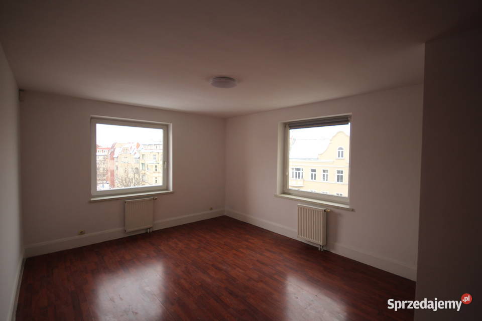 3pok 75met Gajowej BALKONKOMÓRKAGARAŻ Wrocław