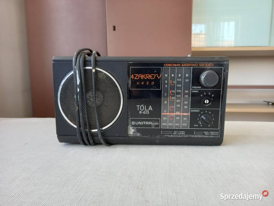 Radio Tola R615 z czasów PRLu lubelskie Tomaszów Lubelski sprzedam