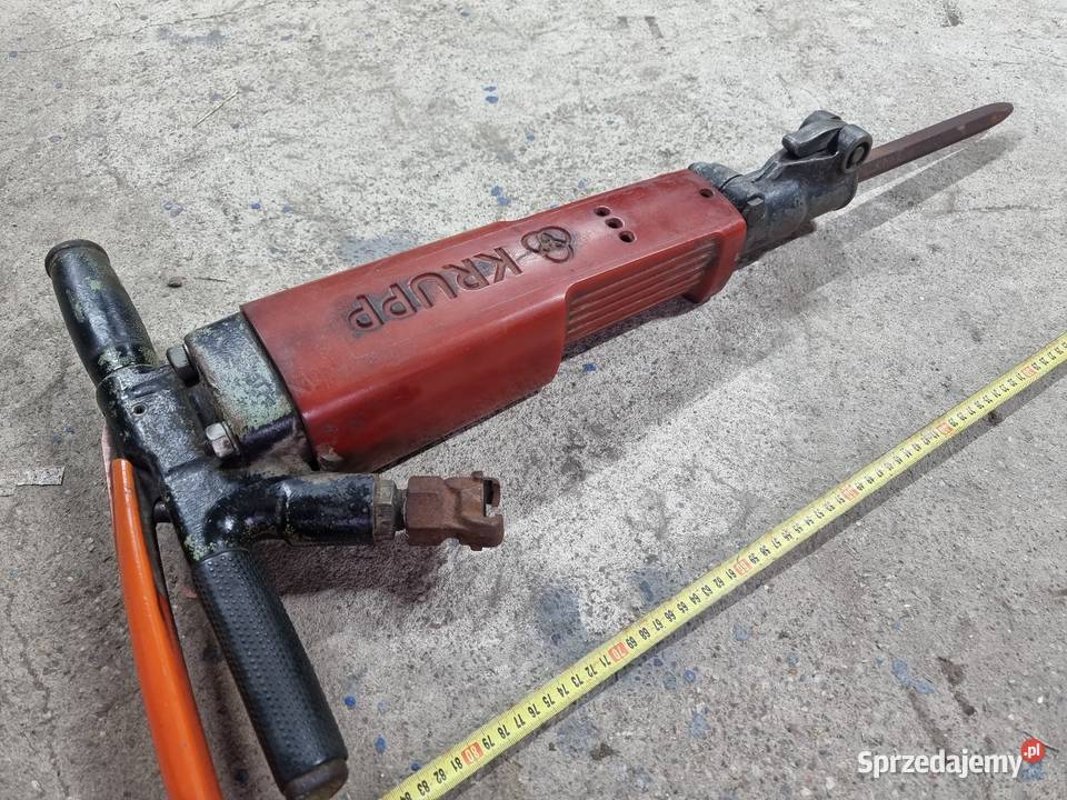 Młot pneumatyczny firmy KRUPP masywny Lwówek