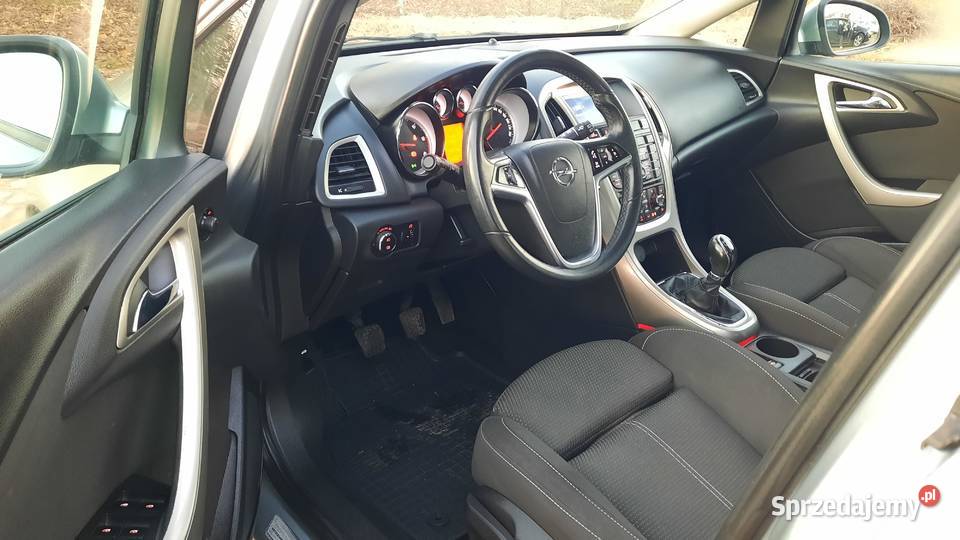 Opel Astra 20 CDTI Cosmo 160 Klima Alu Nawigacja immobilizer