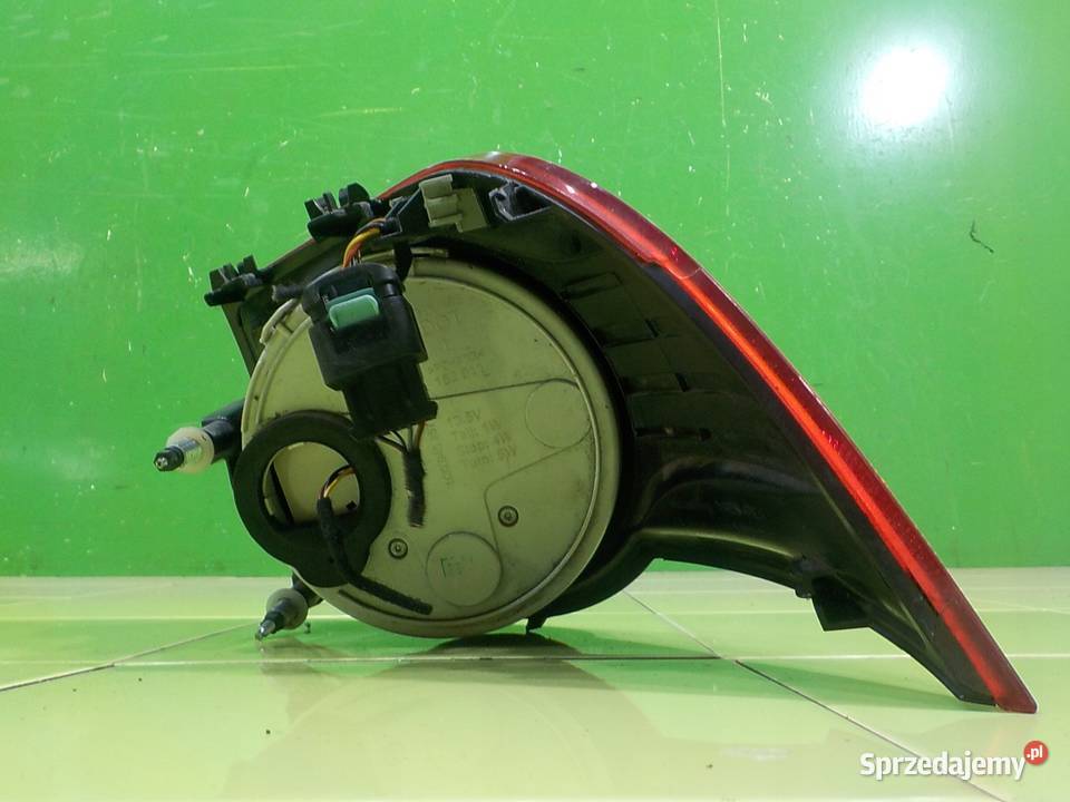 VW EOS 14 TSI 10r 2D lampa lewa tyl osobowe Lampy przednie Motoryzacja mazowieckie