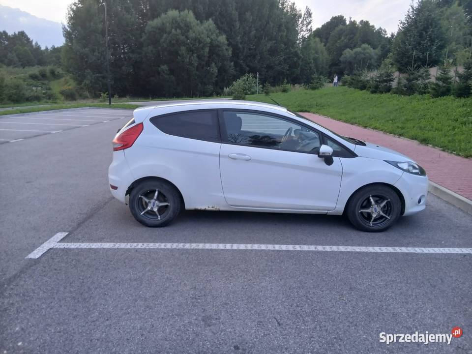 Ford Fiesta mk7 bluetooth Bieliny